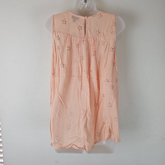 Torrid Peach Star Print Gauze Tank Top Smocked Size 00 (L) NWT - Picture 7 of 14